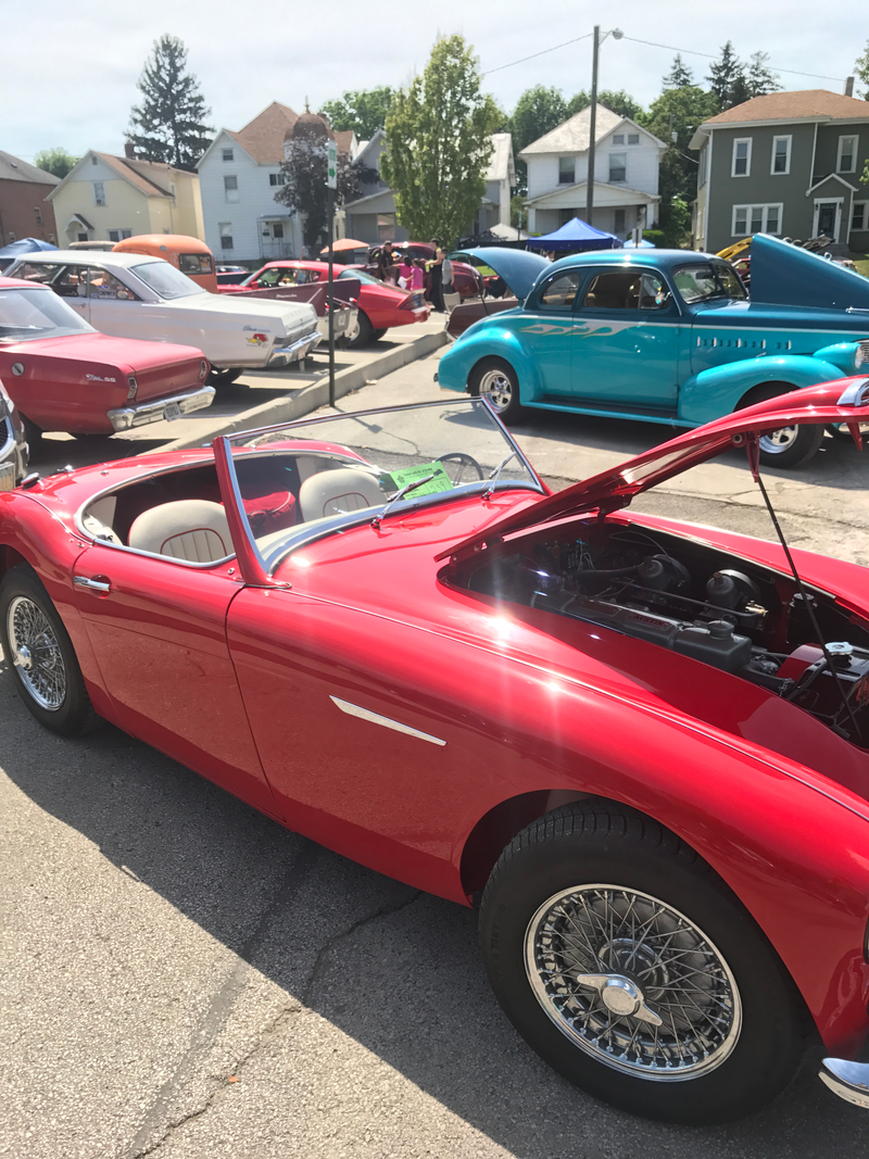 Illustration for article titled Car Show Coverage - Some Of The Most Impressive Cars You'll See Today
